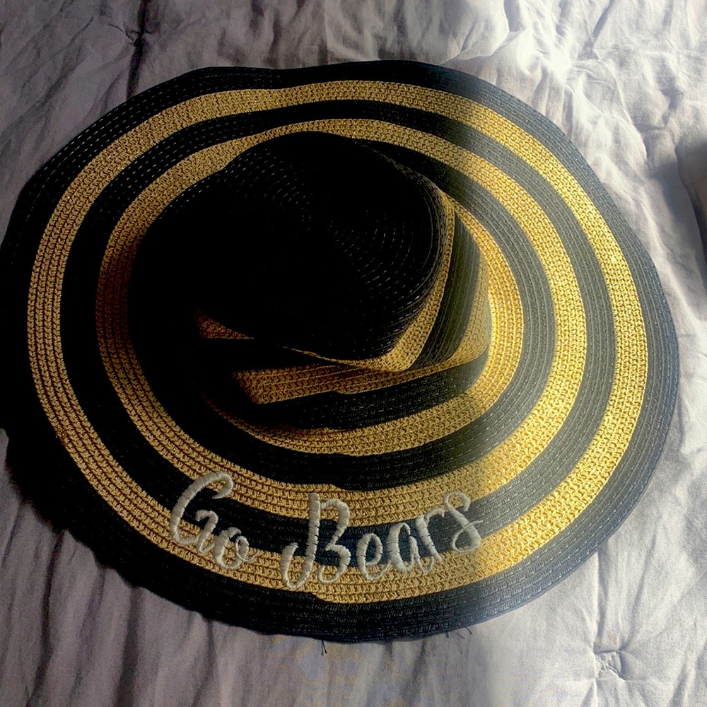 Black and gold “Go Bears” sun hat